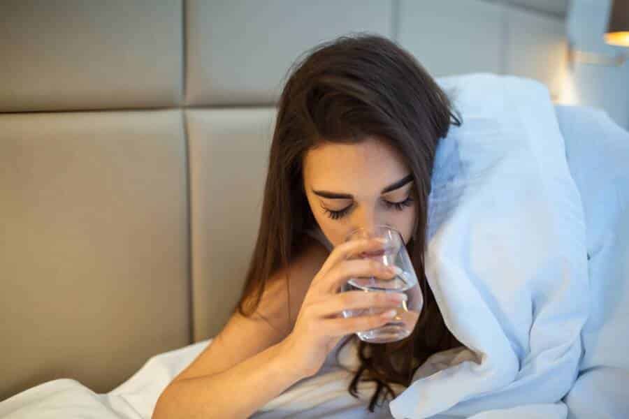 nighttime drinking water 